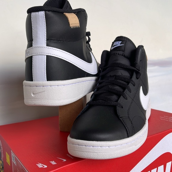 Nike Men’s Court Royale 2 Mid
Black/White Onyx/White
Style CQ9179-001 - Picture 15 of 16